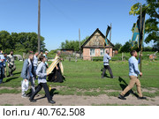 Крестный ход в деревне Потеряевка Алтайского края (2022 год). Редакционное фото, фотограф Free Wind / Фотобанк Лори
