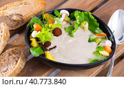Cream soup with shitake mushroom served with vegetables and greens. Стоковое фото, фотограф Яков Филимонов / Фотобанк Лори