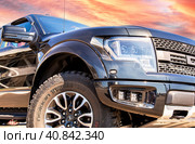 Ford F-150 Raptor vehicle with all terrain tires Nokian Tyres (2022 год). Редакционное фото, фотограф FotograFF / Фотобанк Лори