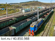 Access roads at Mundybash railway station. Стоковое фото, фотограф Ольга Остроухова / Фотобанк Лори