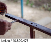 Restoration of old furniture. Varnishing of wooden surfaces of furniture parts. Стоковое фото, фотограф Александр Кротков / Фотобанк Лори