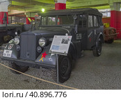 Командирский автомобиль Horch 901 Typ 40 Kfz.12, 1941 год, Германия. Музей военной техники "Моторы войны", Москва. (2023 год). Редакционное фото, фотограф Сергей Рыбин / Фотобанк Лори