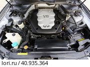 Engine VQ35DE of the Infiniti FX35 (2023 год). Редакционное фото, фотограф Art Konovalov / Фотобанк Лори