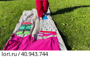 Children's prophylactic orthopedic massage diy mat with surfaces of various shapes and tactility, for the prevention and treatment of flat feet in a playful way. Стоковое видео, видеограф Ирина Старикова / Фотобанк Лори