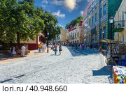 Andrew's Descent in summer. Podol. Kiev (2012 год). Редакционное фото, фотограф Сергей Бочаров / Фотобанк Лори