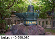The methal Shiva Linga in Toganji temple. Nagoya. Japan (2019 год). Редакционное фото, фотограф Сергей Пристяжнюк (Serg Zastavkin) / Фотобанк Лори