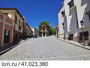 Signagi, Georgia - 05 May 2013: The street in Signagi city, Georgia. Редакционное фото, фотограф Сергей Стрелков / Фотобанк Лори