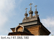 Москва. Усадьба Коломенское. Деревянная церковь Святого Георгия Победоносца XVII века (2023 год). Редакционное фото, фотограф Михаил Ворожцов / Фотобанк Лори