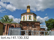 Храм  Сретения Господня. Улица Карла Маркса, 36а. Город Серпухов. Московская область (2014 год). Стоковое фото, фотограф lana1501 / Фотобанк Лори