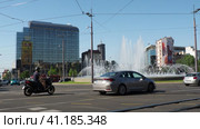 Belgrade Serbia 9.9.23 Slavia Square Trg Slavija, major commercial junction, intersections of Kralja Milana, Beogradska, Makenzijeva, Svetosavska, Bulevar oslobodjenja, Deligradska, Nemanjina streets (2023 год). Редакционное видео, видеограф Юлия Петровская / Фотобанк Лори