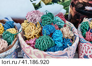 Dried, painted colorful plants of Jericho rose, heart of desert as souvenir for tourists in Egypt (2021 год). Стоковое фото, фотограф Ирина Кононова / Фотобанк Лори