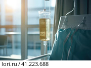 Hospital Bed with Liquid Bottle. Стоковое AI-изображение, AI-художник Поликарпов Владимир Владимирович / Фотобанк Лори
