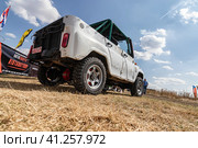 View of the sports rally SUV made on the basis of the UAZ car (2023 год). Редакционное фото, фотограф Сергей Сергеев / Фотобанк Лори