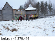 The festival is a historical reconstruction of the Viking Age in winter. Vikings attack with shields and helmets (2014 год). Редакционное фото, фотограф Анна Кривицкая / Фотобанк Лори