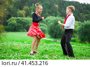 Childrens retro dance couple in suits. Стоковое фото, фотограф Андрей Аркуша / Фотобанк Лори