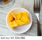 tortilla square piece. Стоковое фото, фотограф Яков Филимонов / Фотобанк Лори