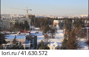 Вид сверху на город Нерюнгри зимним утром. Республика Саха-Якутия (2020 год). Стоковое видео, видеограф Олег Хархан / Фотобанк Лори