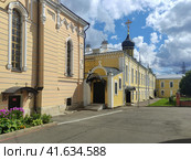 Всехсвятская церковь Вознесенской Давидовой пустыни. Село Новый Быт, городской округ Чехов, Московская область (2023 год). Стоковое фото, фотограф Жигалов Евгений Павлович / Фотобанк Лори