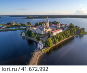 Нило-Столобенская пустынь на озере Селигер. Тверская область, Россия (аэросъемка) (2022 год). Стоковое фото, фотограф Анна Карасева / Фотобанк Лори