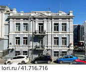 Владивосток, Алеутская улица, 14 .Дом Тагунова, построен в начало ХХ века. Редакционное фото, фотограф Овчинникова Ирина / Фотобанк Лори