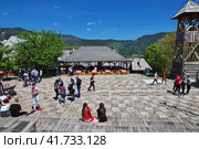 Drvengrad, Serbia - 27 Apr 2018: Drvengrad is traditional Serbian village in the Balkan mountains. Редакционное фото, фотограф Сергей Стрелков / Фотобанк Лори