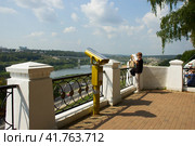 Биноскоп на смотровой площадке (2023 год). Редакционное фото, фотограф Роман Лукьянов / Фотобанк Лори