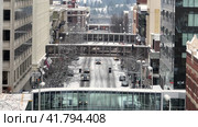 Spokane main street view aerial drone (2023 год). Редакционное видео, видеограф Mark Agnor / Фотобанк Лори