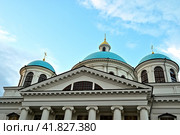 Купола собора Казанской иконы Божией Матери. Казанский Богородицкий мужской монастырь. Город Казань. Республика Татарстан. Россия (2023 год). Стоковое фото, фотограф Александр Тараканов / Фотобанк Лори