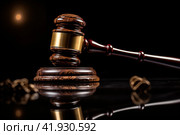 High-Quality Wooden Gavel for Auctions, Courtrooms, and Legal Proceedings - Essential Legal Tool. Стоковое AI-изображение, AI-художник Светлана Акифьева / Фотобанк Лори