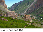 Старинные склепы у горного села Эльтюбю. Кабардино-Балкария (2023 год). Стоковое фото, фотограф Анна Карасева / Фотобанк Лори