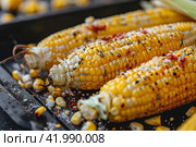 Fresh and delicious grilled corn, Image for menu, cafe, restaurant. Стоковое AI-изображение, AI-художник Ирина Ручушкина / Фотобанк Лори