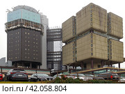 Stony Brook University Hospital (SBUH), nationally ranked, 695-bed non-profit, research, and academic medical center in Stony Brook, New York, providing tertiary care for entire Long Island region (2023 год). Редакционное фото, фотограф Валерия Попова / Фотобанк Лори