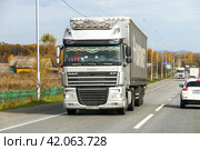 DAF XF (2023 год). Редакционное фото, фотограф Art Konovalov / Фотобанк Лори
