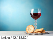 Matzah, red wine, kosher Jewish bread. Pesach holiday. Passover food Generative AI. Стоковое AI-изображение, AI-художник Светлана Лажко / Фотобанк Лори