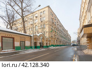 Бывший дом для вдов и сирот В. И. Фирсановой, архитектор Митрофан Арсеньев, .Электрический переулок, 3/10с4, Москва. (2024 год). Редакционное фото, фотограф Владимир Чинин / Фотобанк Лори