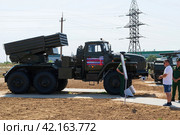 Боевая машина, реактивная система залпового огня 9К51М "Торнадо-Г" в парке "Патриот", Средняя Ахтуба, Волгоградская область, Россия (2021 год). Редакционное фото, фотограф Андрей Цыганков / Фотобанк Лори