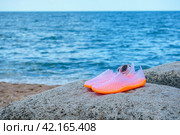 Каспийское море, пляж. Город Каспийск, Республика Дагестан (2023 год) Стоковое фото, фотограф Руслан Лесков / Фотобанк Лори