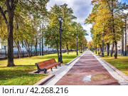 Петровский бульвар, Москва (2023 год). Стоковое фото, фотограф Baturina Yuliya / Фотобанк Лори