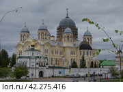 Свято-Николаевский Верхотурский мужской монастырь, Свердловская область (2021 год). Редакционное фото, фотограф Алексей Иванов / Фотобанк Лори
