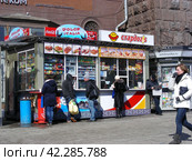 Фастфудная сеть "Стардог!s". Город Москва (2013 год). Редакционное фото, фотограф lana1501 / Фотобанк Лори