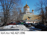 Храм Христа Спасителя. Улица Волхонка, 15. Москва (2012 год). Редакционное фото, фотограф lana1501 / Фотобанк Лори
