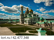 Воскресенский Ново-Иерусалимский ставропигиальный мужской монастырь в Истре. Собор Воскресения Христова. Редакционное фото, фотограф Константин Григорьев / Фотобанк Лори