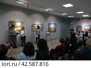 Открытие 4 Биеннале наивного искусства в Балашихе (2024 год). Редакционное фото, фотограф Дмитрий Неумоин / Фотобанк Лори