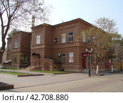 Дом А.А. Тимашева на ул. Советской, 15, в Оренбурге, построенный в 1917 году. Редакционное фото, фотограф Татьяна Шикова / Фотобанк Лори