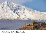Khor Virap Monastery in Armenia and Mount Ararat from behind (2024 год). Стоковое фото, фотограф Юлия Бабкина / Фотобанк Лори