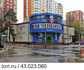 Торговый центр «Сфера» .   Московская область, г .Балашиха, Ольгино мкр, улица Жилгородок, 44А. (2024 год). Редакционное фото, фотограф stargal / Фотобанк Лори