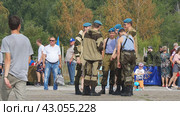Samara, Russia - September 09, 2019: A group of teenagers in military uniform wearing vests and blue berets. Редакционное видео, видеограф Александр Прошкин / Фотобанк Лори