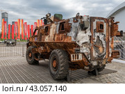Трофейный бронетранспортер Bushmaster (австралия). Выставка трофейного вооружения и военной техники, захваченной российскими военными в ходе спецоперации. Парк Победы на Поклонной горе, Москва (2024 год). Редакционное фото, фотограф Pukhov K / Фотобанк Лори