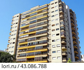 Modern Apartment Building Facade. Стоковое AI-изображение, AI-художник Кирилл Черезов / Фотобанк Лори