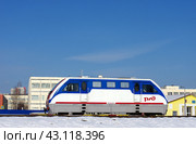 Тепловоз узкоколейный ТУ10-013, станция Екатеринбург-Детский, Свердловская ДЖД (2018 год). Редакционное фото, фотограф Алексей Иванов / Фотобанк Лори